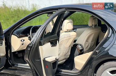 Седан Mercedes-Benz S-Class 2009 в 