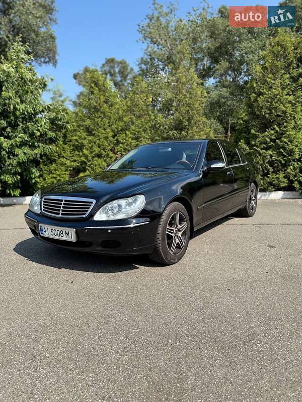Mercedes-Benz S-Class 2001