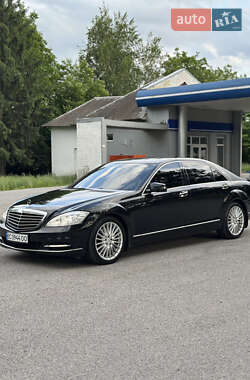 Седан Mercedes-Benz S-Class 2006 в Черновцах