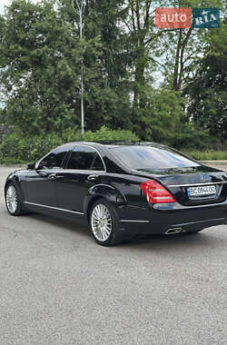 Седан Mercedes-Benz S-Class 2006 в  фото 5 Седан Mercedes-Benz S-Class 2006 в