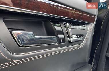 Седан Mercedes-Benz S-Class 2012 в 
