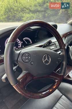 Седан Mercedes-Benz S-Class 2012 в 
