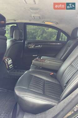 Седан Mercedes-Benz S-Class 2012 в 