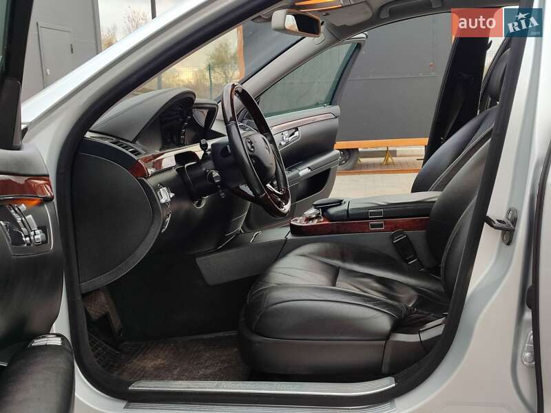 Седан Mercedes-Benz S-Class 2007 в Жовтих Водах фото 36 Седан Mercedes-Benz S-Class 2007 в Жовтих Водах