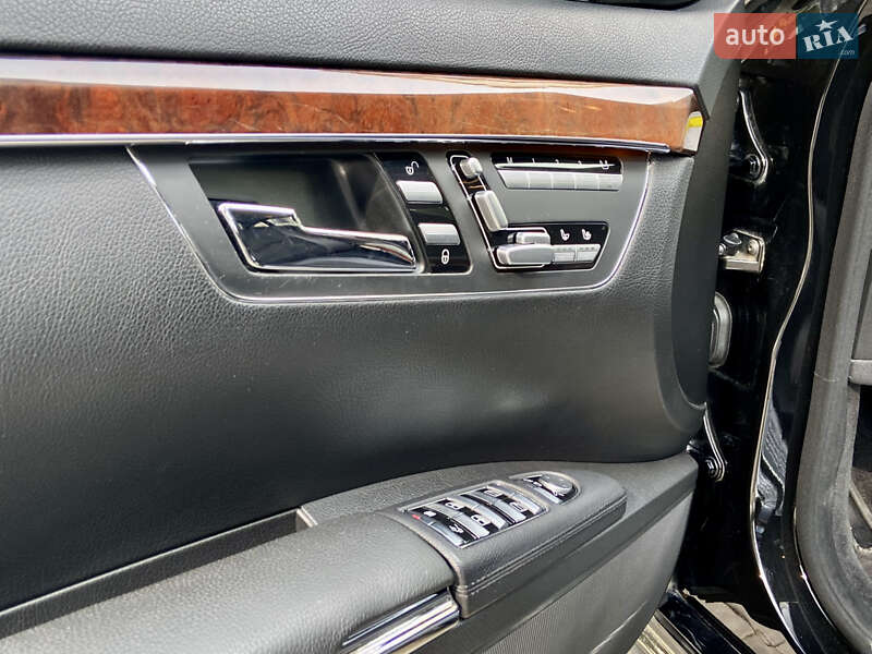 Седан Mercedes-Benz S-Class 2007 в Ивано-Франковске