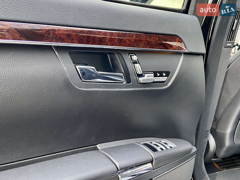 Седан Mercedes-Benz S-Class 2007 в Ивано-Франковске
