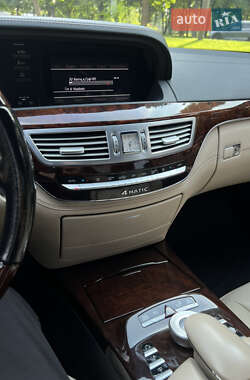 Седан Mercedes-Benz S-Class 2011 в 