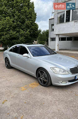 Седан Mercedes-Benz S-Class 2006 в 