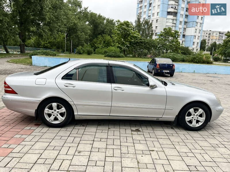 Седан Mercedes-Benz S-Class 2000 в Сумах