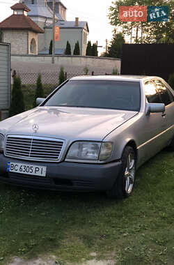 Седан Mercedes-Benz S-Class 1994 в Щирце