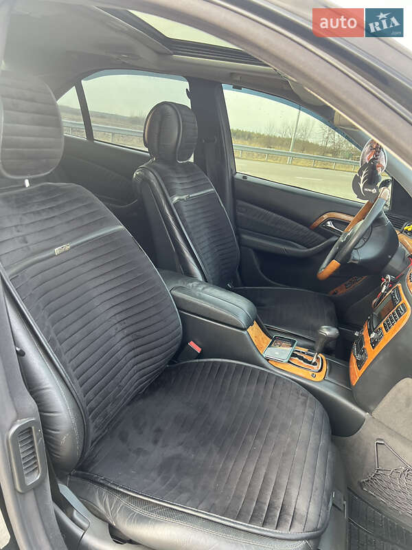 Седан Mercedes-Benz S-Class 2001 в Львові