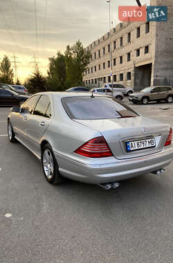 Седан Mercedes-Benz S-Class 2005 в 