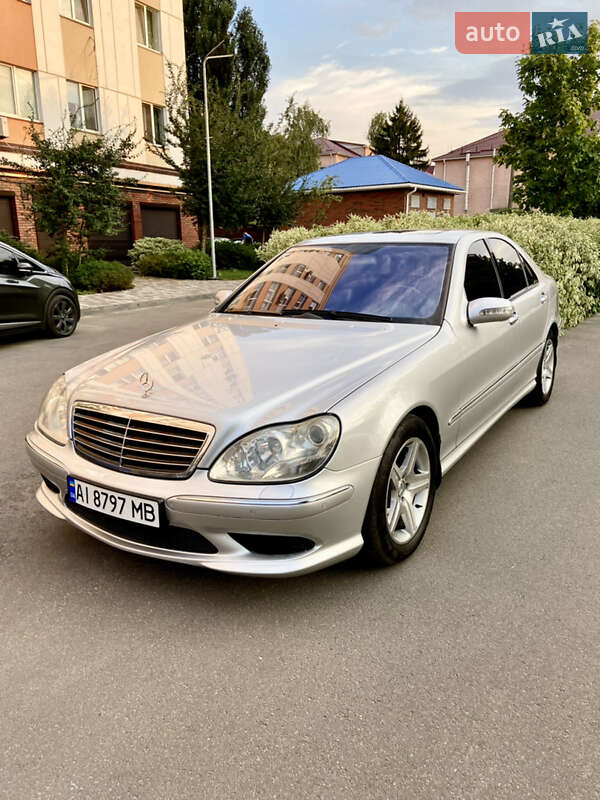 Седан Mercedes-Benz S-Class 2005 в 