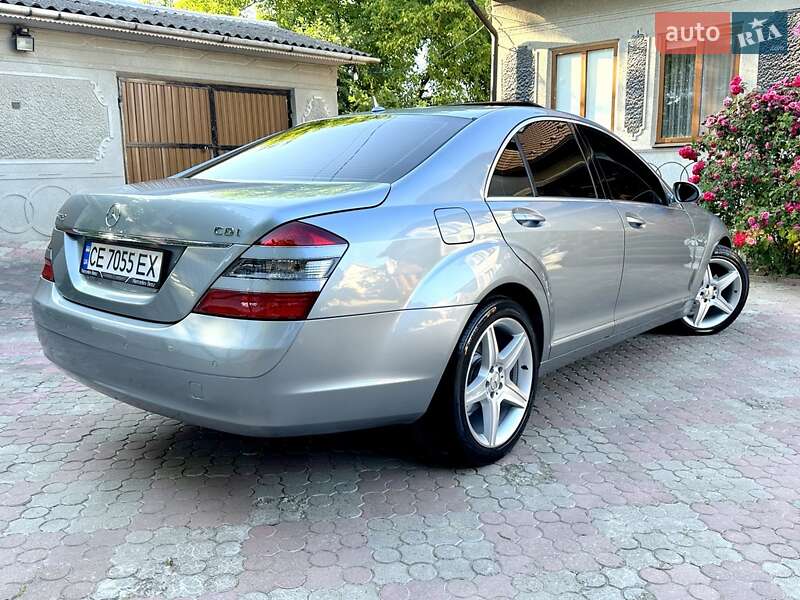 Седан Mercedes-Benz S-Class 2006 в Чернівцях
