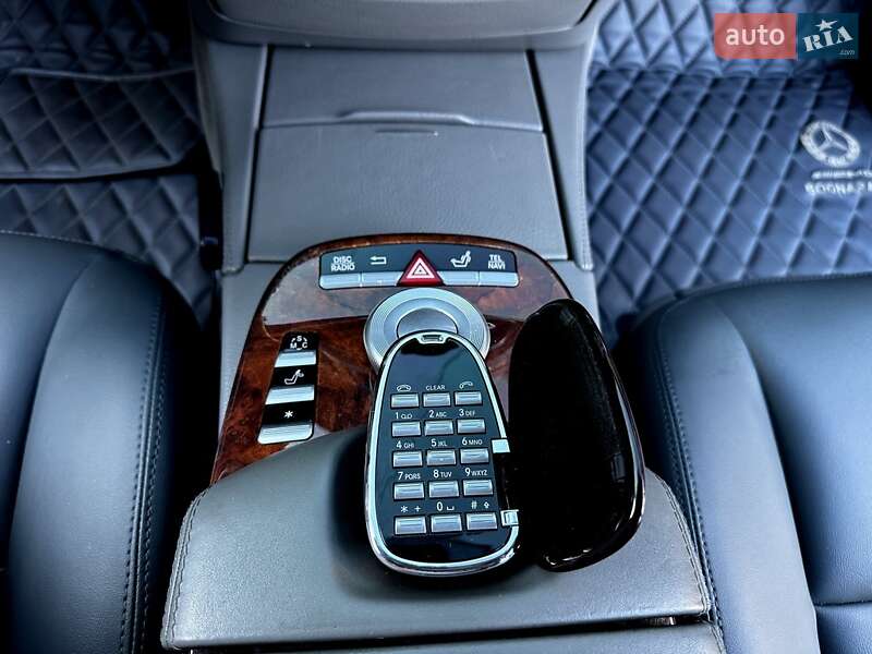 Седан Mercedes-Benz S-Class 2006 в Чернівцях