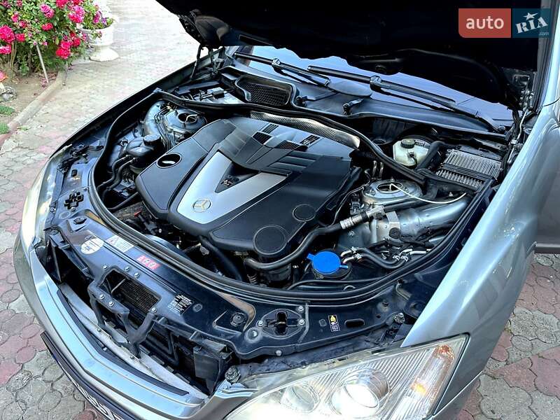 Седан Mercedes-Benz S-Class 2006 в Чернівцях