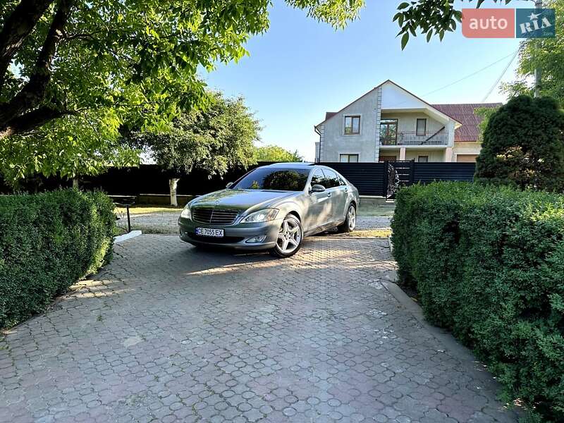 Седан Mercedes-Benz S-Class 2006 в Чернівцях