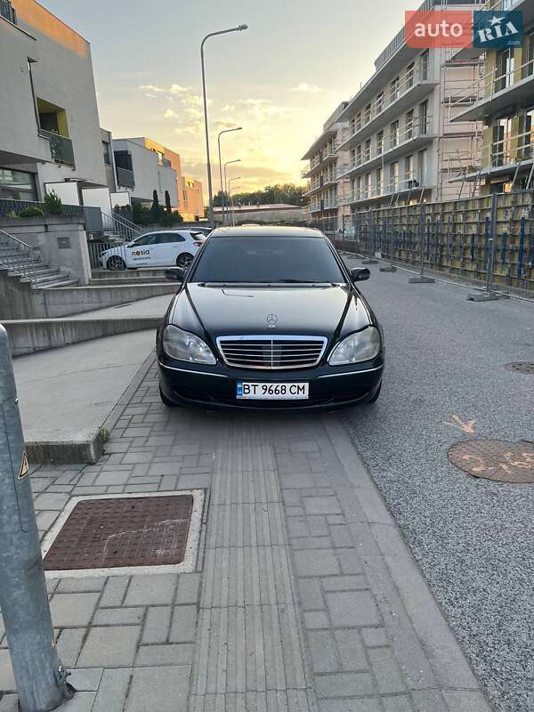 Седан Mercedes-Benz S-Class 2000 в Херсоне