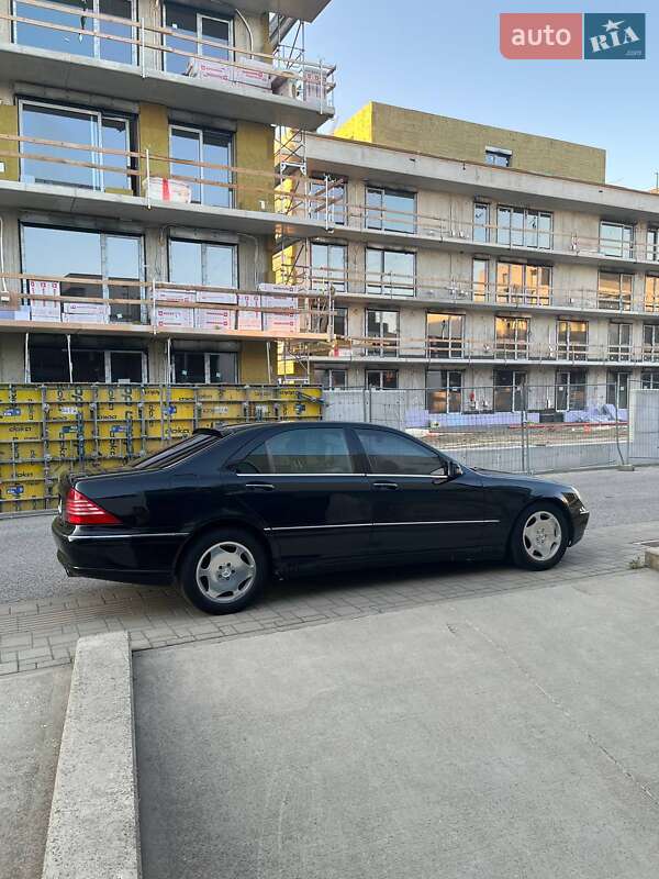 Седан Mercedes-Benz S-Class 2000 в Херсоне