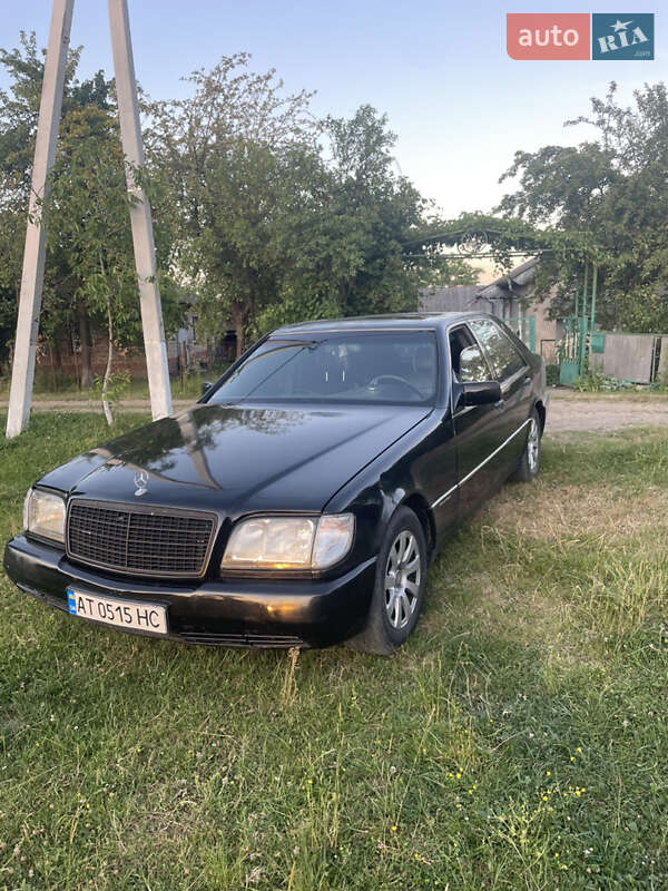 Mercedes-Benz S-Class 1993