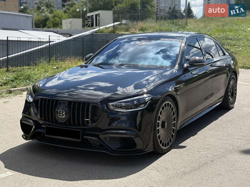 Mercedes-Benz S-Class 2024