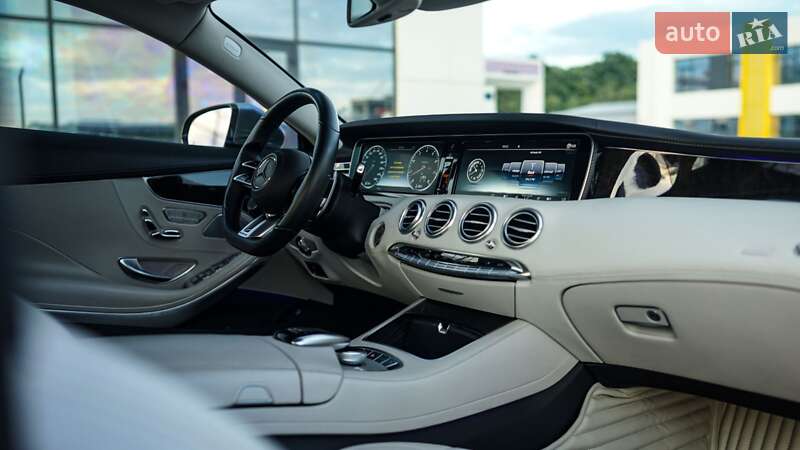 Купе Mercedes-Benz S-Class 2016 в Львове