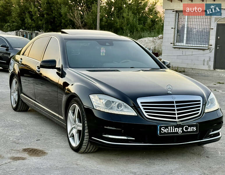 Седан Mercedes-Benz S-Class 2010 в Ровно