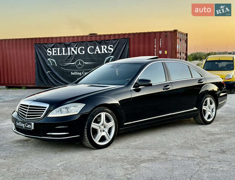 Седан Mercedes-Benz S-Class 2010 в Ровно