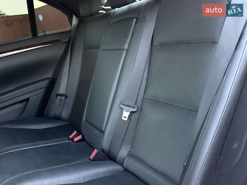 Седан Mercedes-Benz S-Class 2010 в Ровно