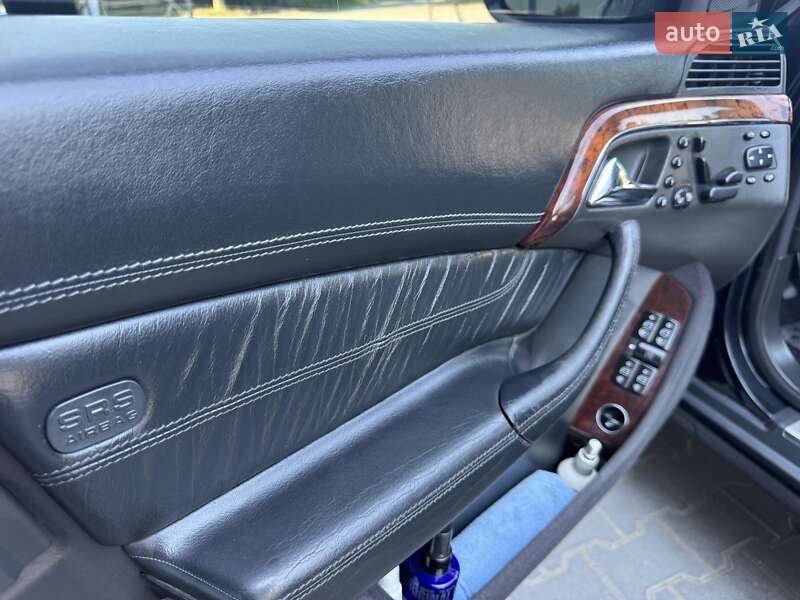 Седан Mercedes-Benz S-Class 2001 в Чернівцях