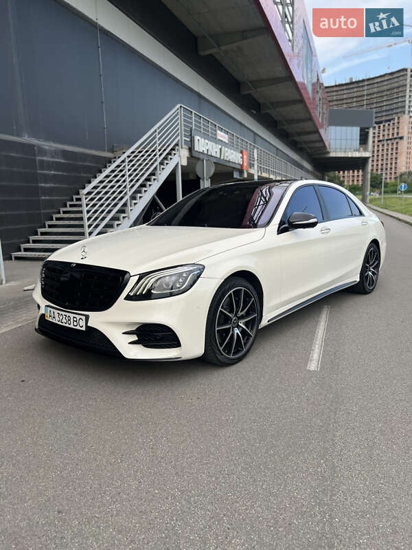 Седан Mercedes-Benz S-Class 2017 в Києві