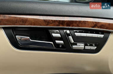 Седан Mercedes-Benz S-Class 2008 в 