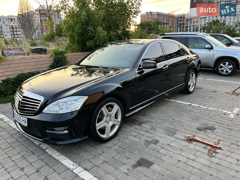 Mercedes-Benz S-Class 2007