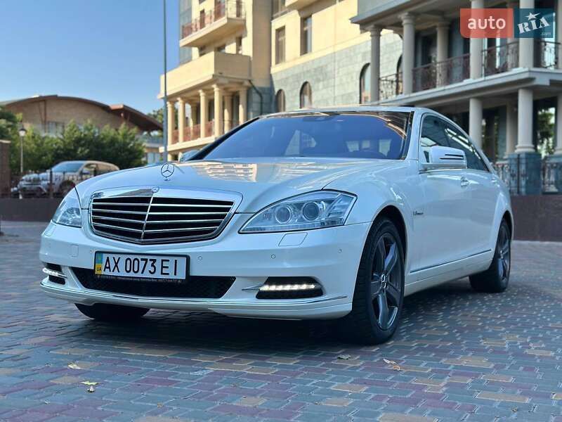 Седан Mercedes-Benz S-Class 2012 в Одессе