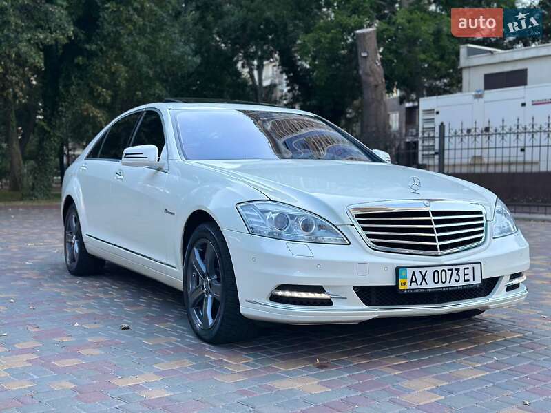 Седан Mercedes-Benz S-Class 2012 в Одессе