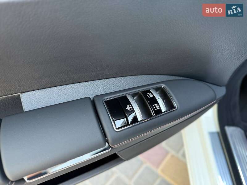 Седан Mercedes-Benz S-Class 2012 в Одессе