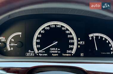 Седан Mercedes-Benz S-Class 2012 в 