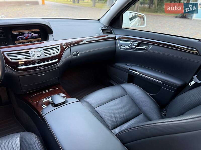 Седан Mercedes-Benz S-Class 2012 в Одессе