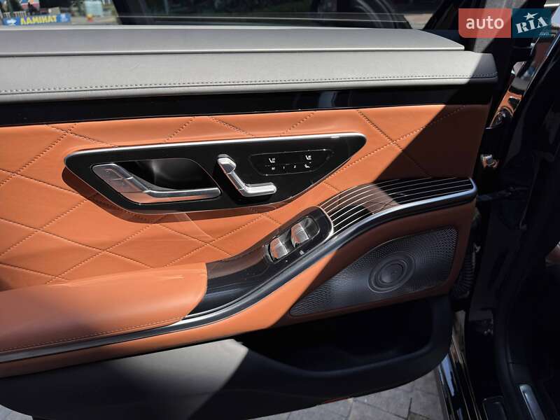 Седан Mercedes-Benz S-Class 2021 в Львове