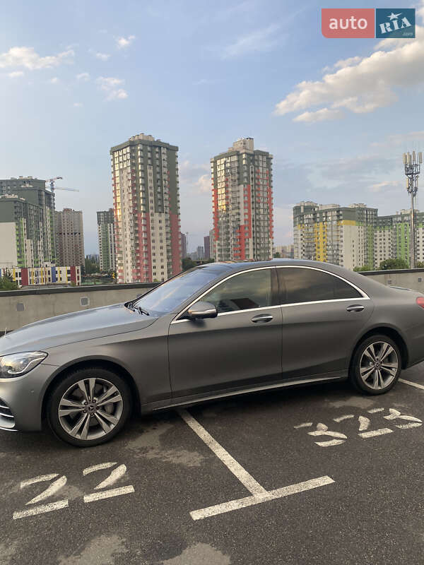 Седан Mercedes-Benz S-Class 2018 в Киеве