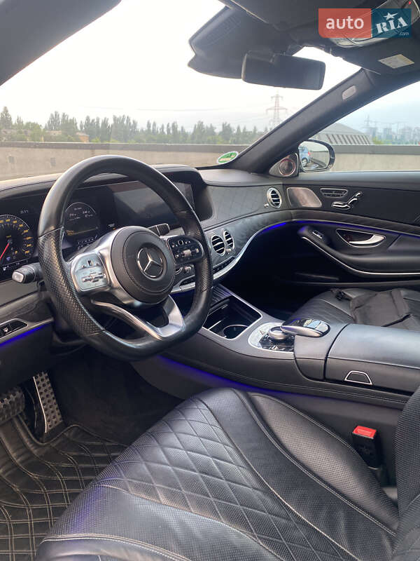 Седан Mercedes-Benz S-Class 2018 в Киеве