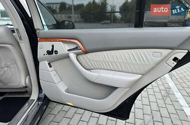 Седан Mercedes-Benz S-Class 2003 в 