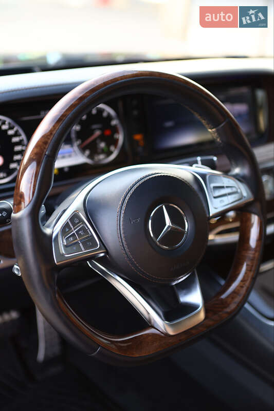 Седан Mercedes-Benz S-Class 2015 в Киеве