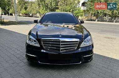 Седан Mercedes-Benz S-Class 2005 в Измаиле