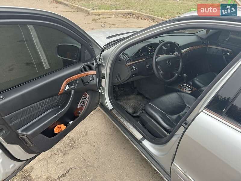 Седан Mercedes-Benz S-Class 2001 в Львове
