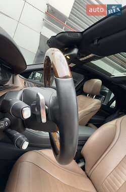 Седан Mercedes-Benz S-Class 2015 в 