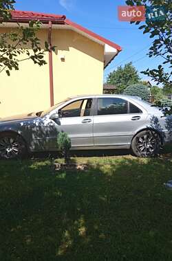 Седан Mercedes-Benz S-Class 2002 в 