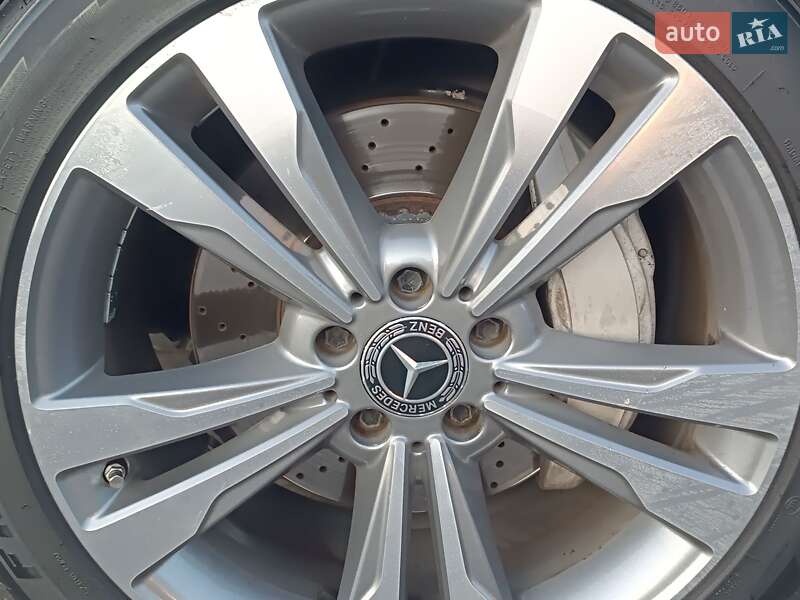 Седан Mercedes-Benz S-Class 2013 в Хусте