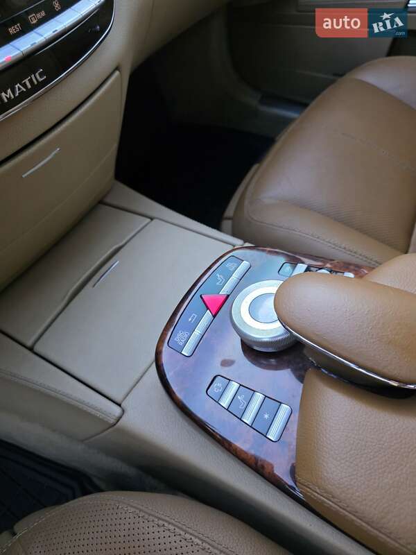 Седан Mercedes-Benz S-Class 2007 в Ровно