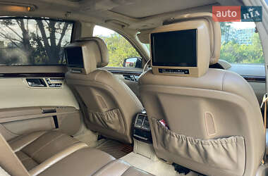 Седан Mercedes-Benz S-Class 2008 в 